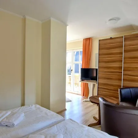 Ferienwohnung 5 Rosenblute Вангероге